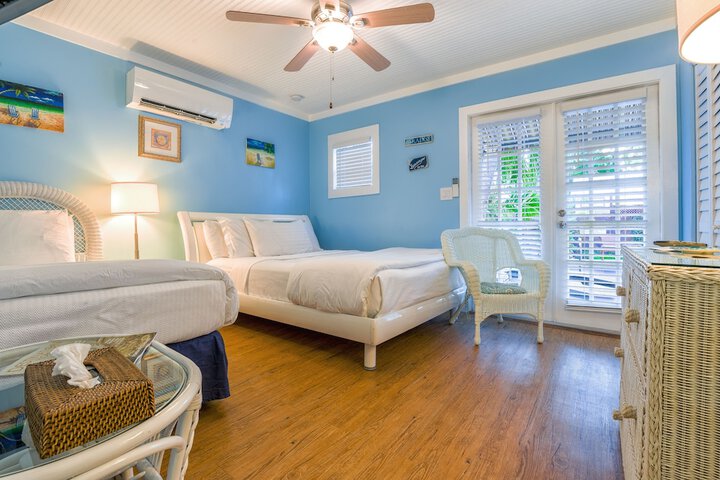 Room 105 of 192