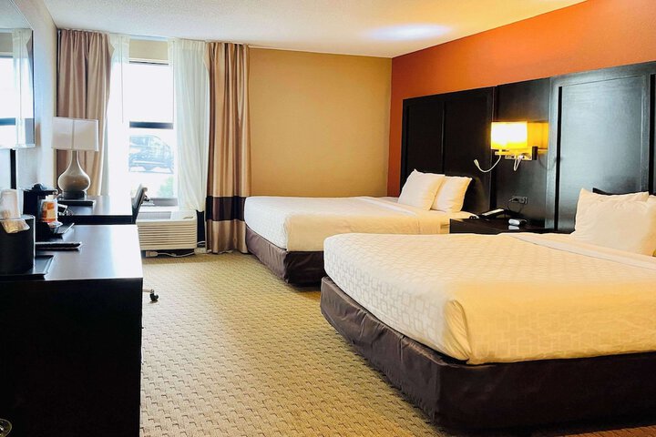 Room 20 of 49