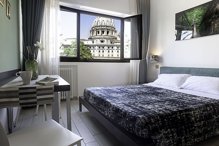 St Peter‘s View in Rome