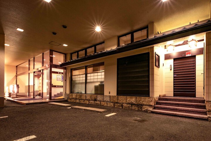 Hotel 2 of 59
