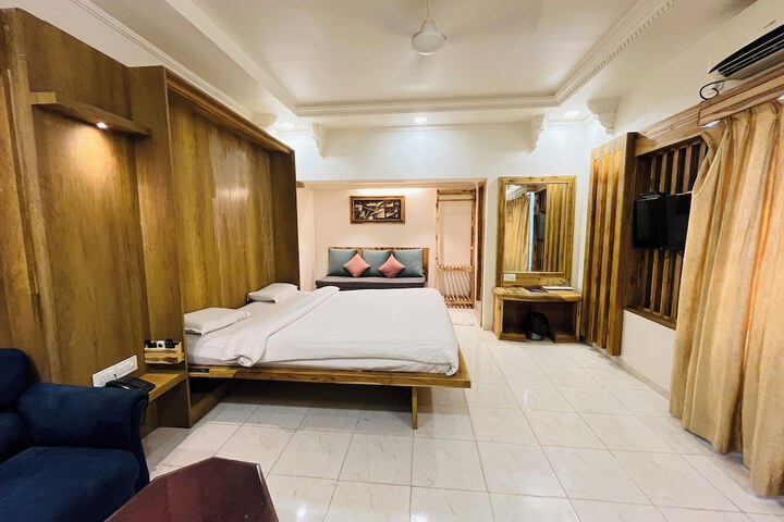 Room 39 of 69