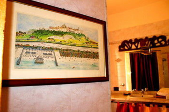 Room 4 of 191