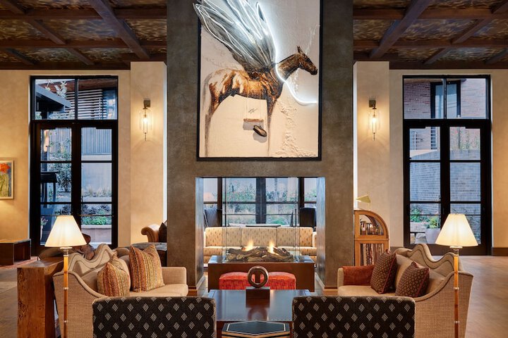 Hotel Interior 6 of 75