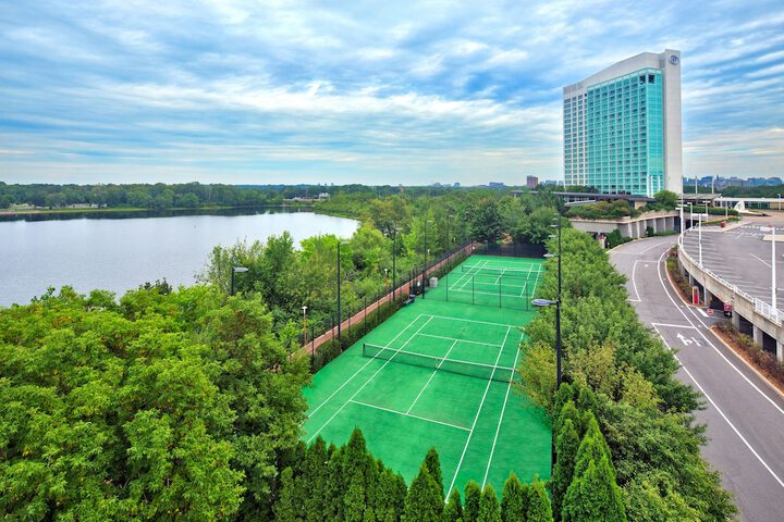 Hilton on sale lac leamy