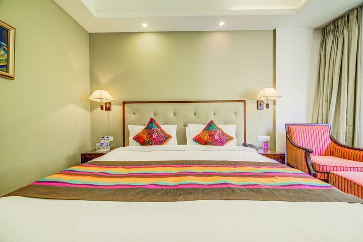 Room 10 of 78