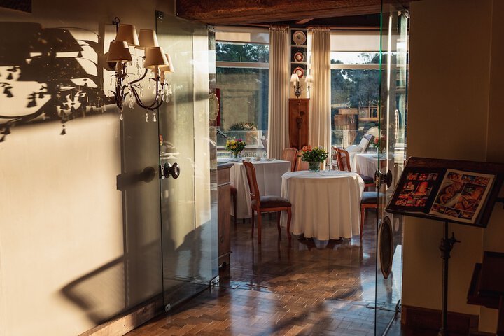 Dining 87 of 129