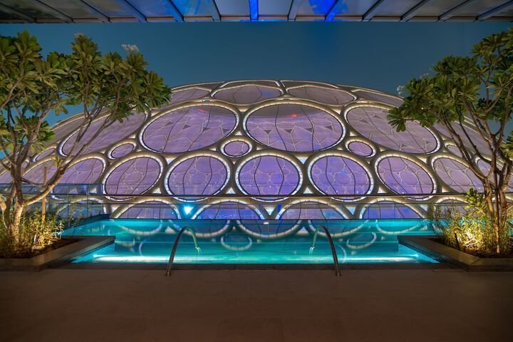 Pool 10 of 24