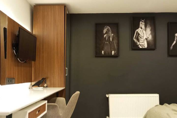 Room 26 of 55