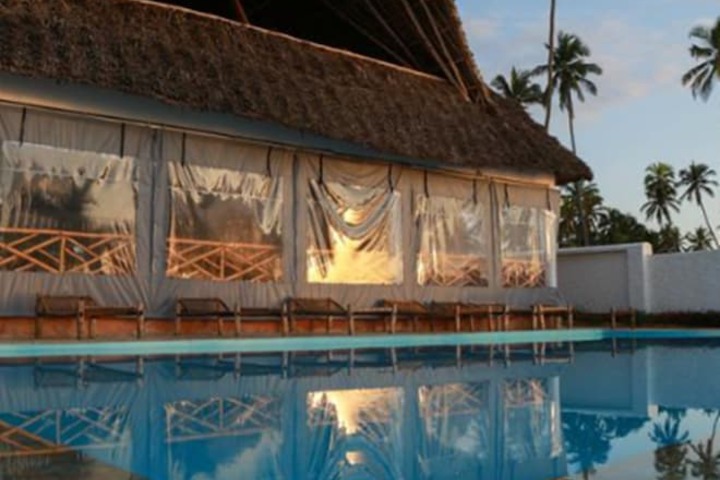 Pool 14 of 27