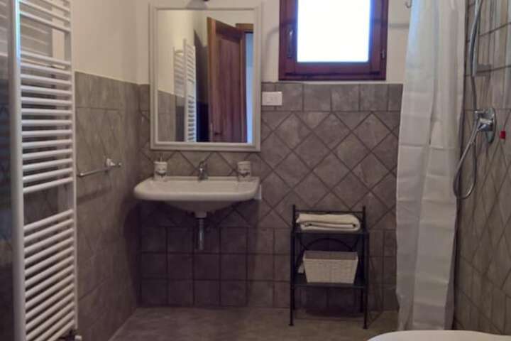 Room 18 of 35