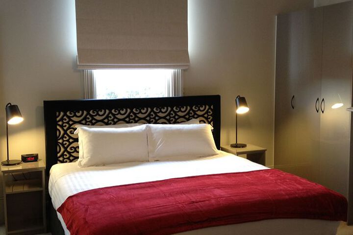 Room 21 of 50