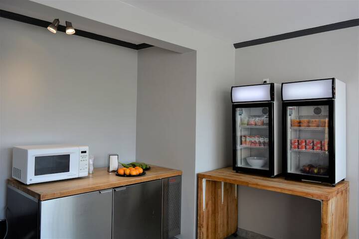 Breakfast/Coffee Service 35 of 37