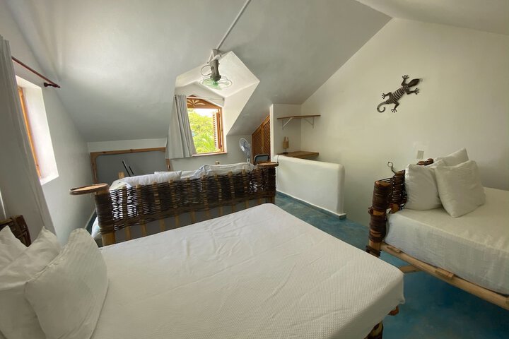 Room 7 of 127