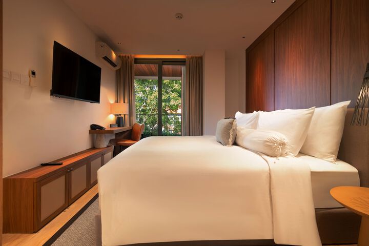 Room 28 of 85