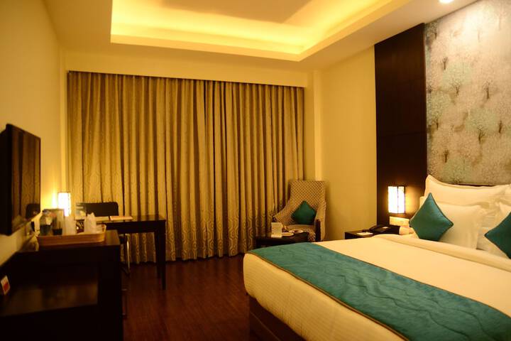 Room 4 of 60