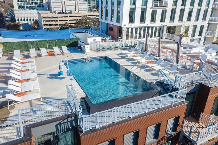 Pool 50 of 85