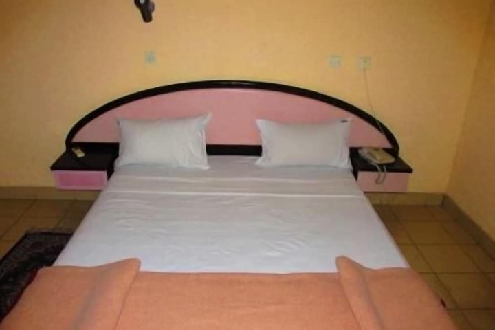 Room 15 of 41