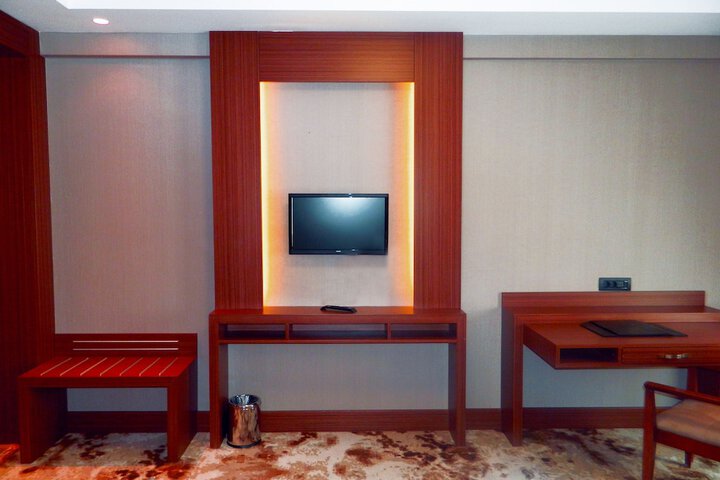 Room 11 of 60