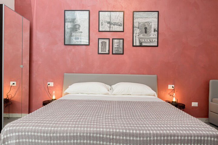 Room 12 of 60