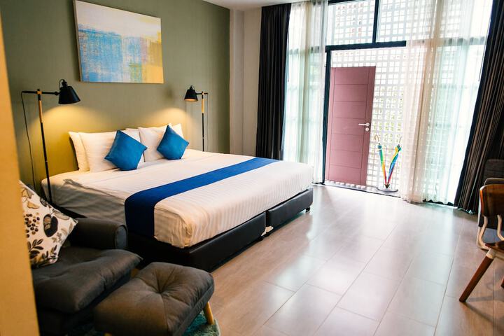 Room 25 of 125