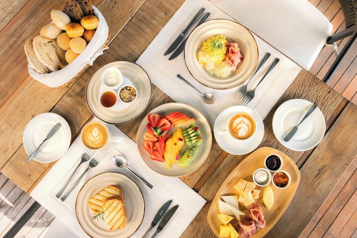 Breakfast/Coffee Service 109 of 152