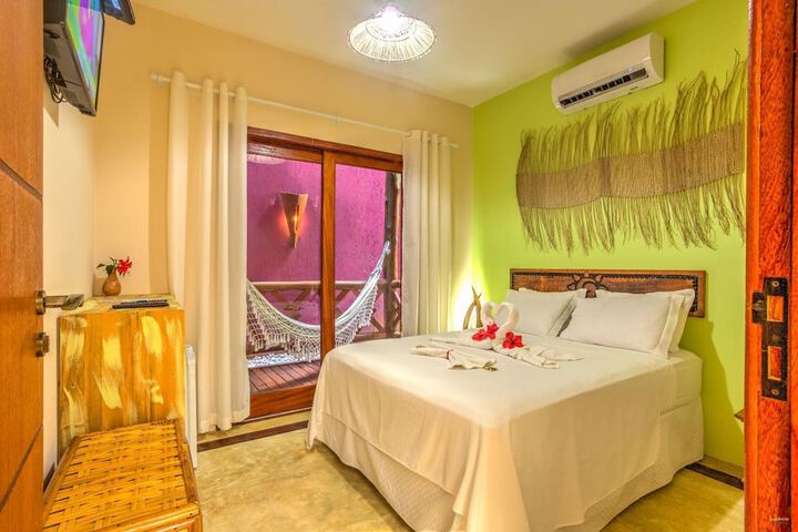 Room 6 of 22