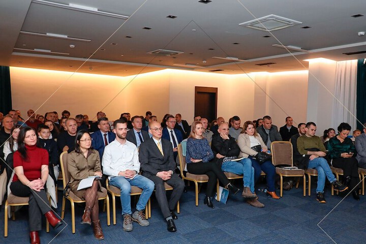 Meeting 22 of 32