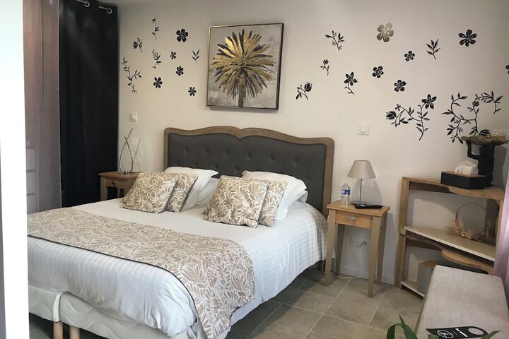 Room 54 of 137