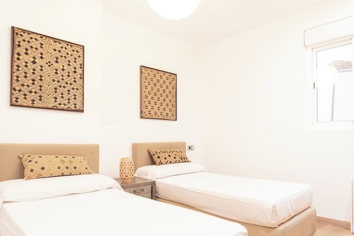 Room 26 of 226