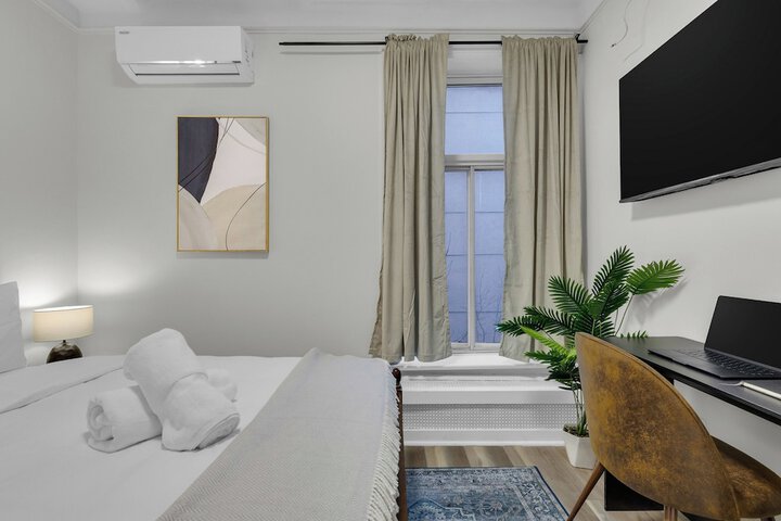 Room 7 of 174