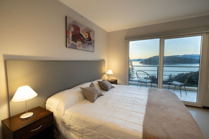 Room 25 of 44
