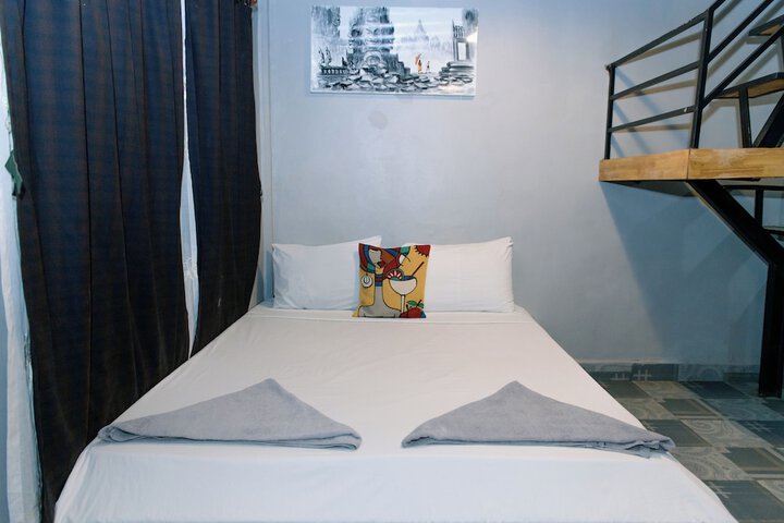 Room 11 of 62
