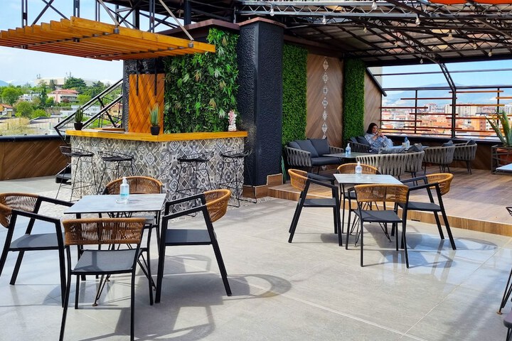 Terrace/Patio 68 of 84