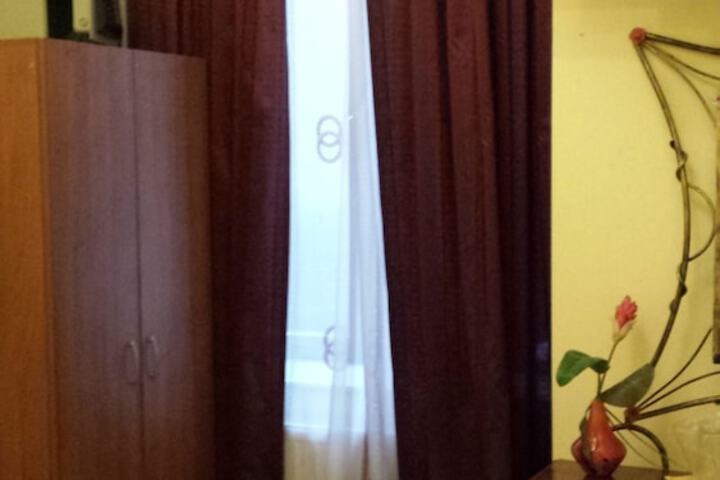 Room 14 of 39
