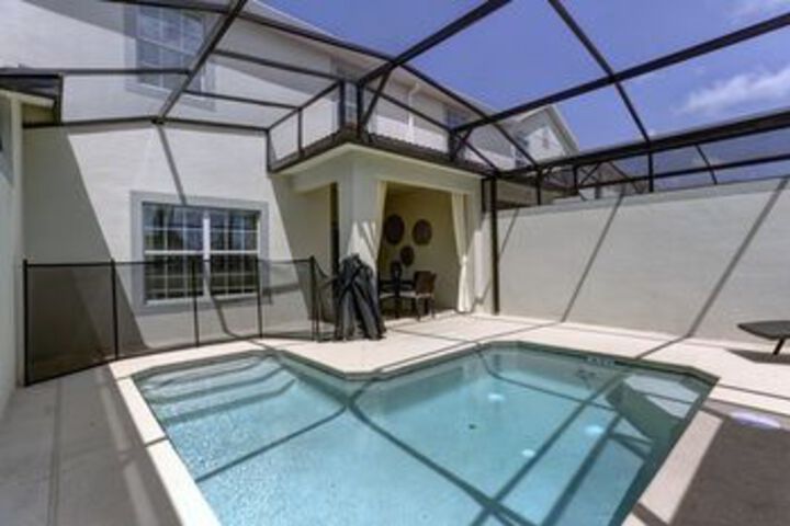 Pool 28 of 34