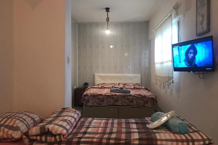 Room 33 of 88
