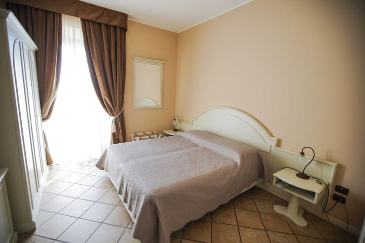 Room 20 of 23