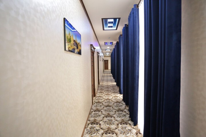 Ballroom/Hall 50 of 61