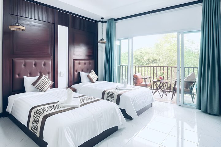 Room 4 of 34