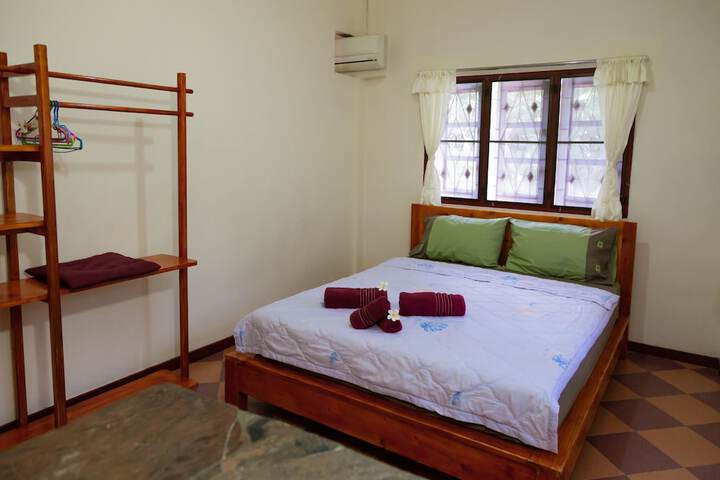 Room 8 of 44