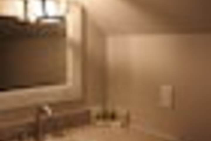 Room 407 of 504