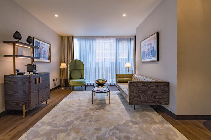 Room 34 of 121