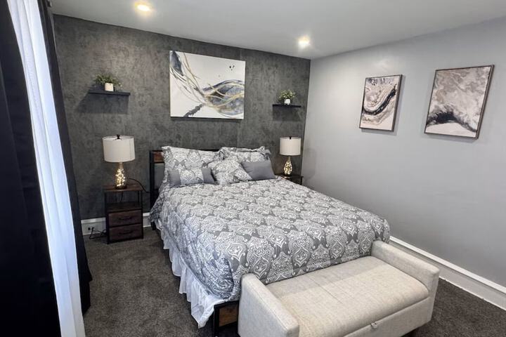 Room 6 of 23