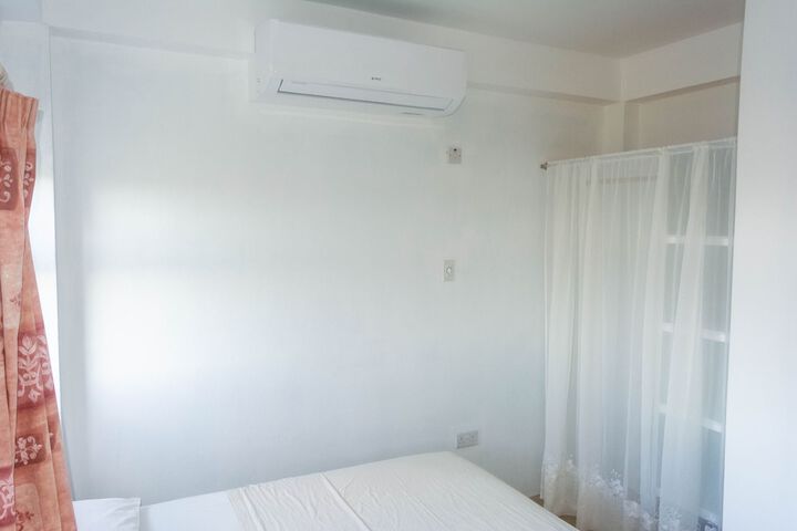 Room 21 of 157