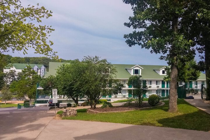 Hotel 78 of 83