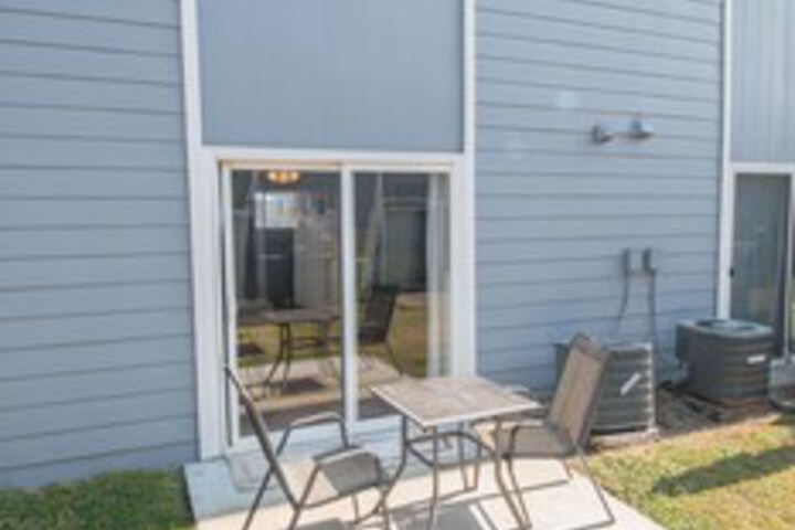 Terrace/Patio 3 of 32