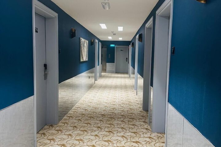 Hotel 33 of 33