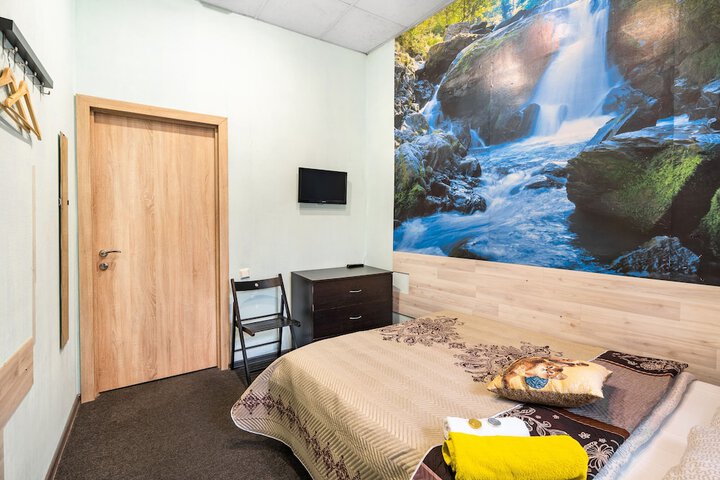 Room 3 of 19