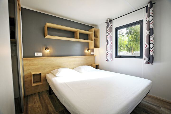 Room 17 of 104