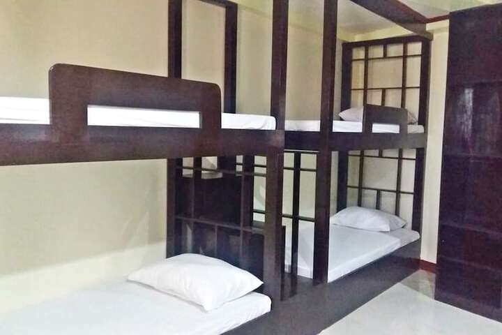 Room 5 of 22